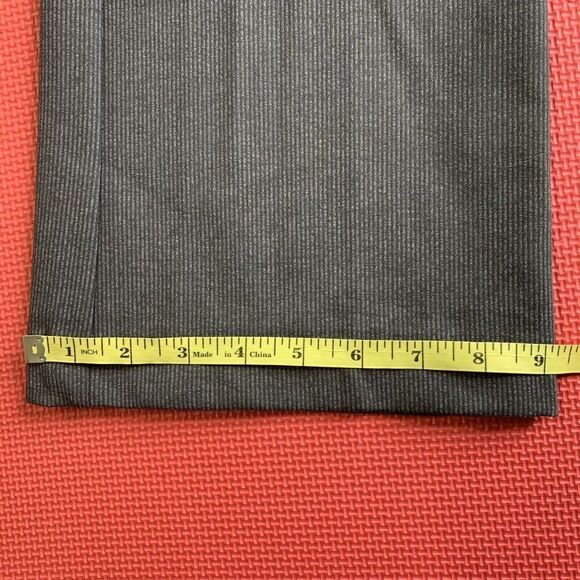 Betabrand Women’s Medium Boot Cut Pull On Dress Pants Yoga Pants Gray Pinstripe - Picture 8 of 8